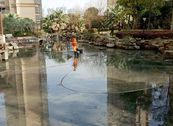 营口景观池淤泥清理